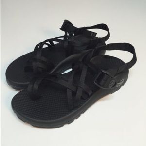 Double Strap Black Chico’s